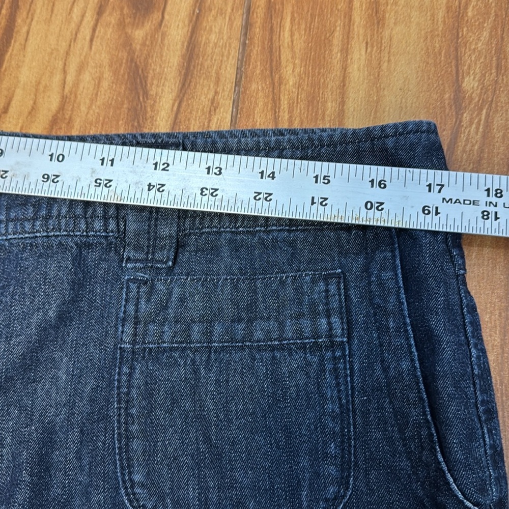 New York & Company Blue Denim Capri Pants - Picture 8 of 8